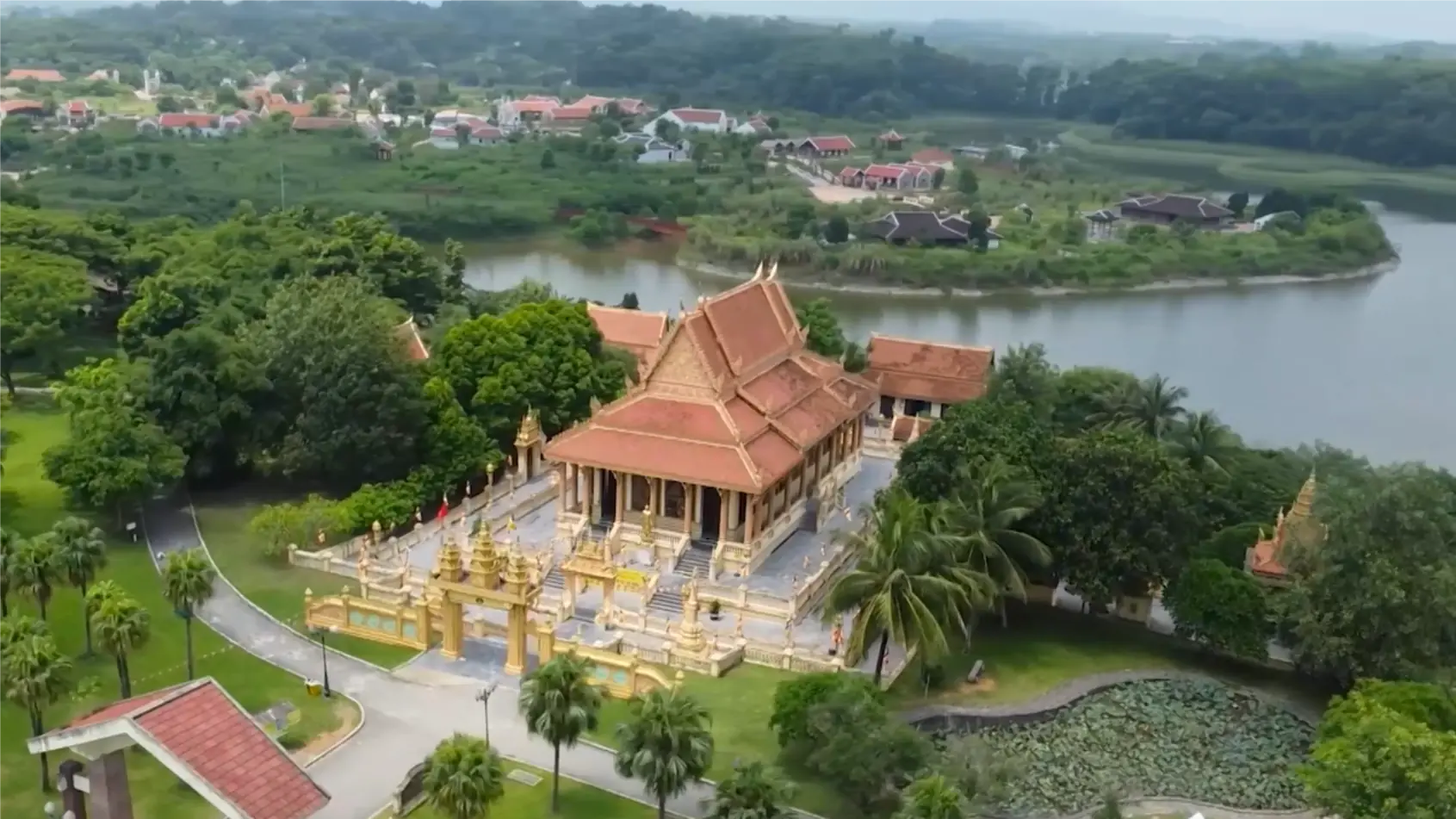 Nơi lan tỏa bản sắc - tinh thần đại đoàn kết dân tộc | Văn hóa và sự kiện | 27/12/2025